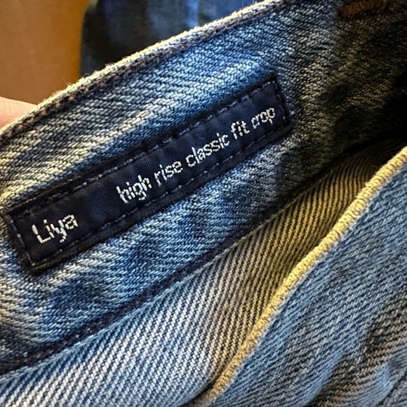 Citizens of Humanity Liya High Rise Classic fit crop Jeans in Torn 24 1577-749 - Picture 3 of 8